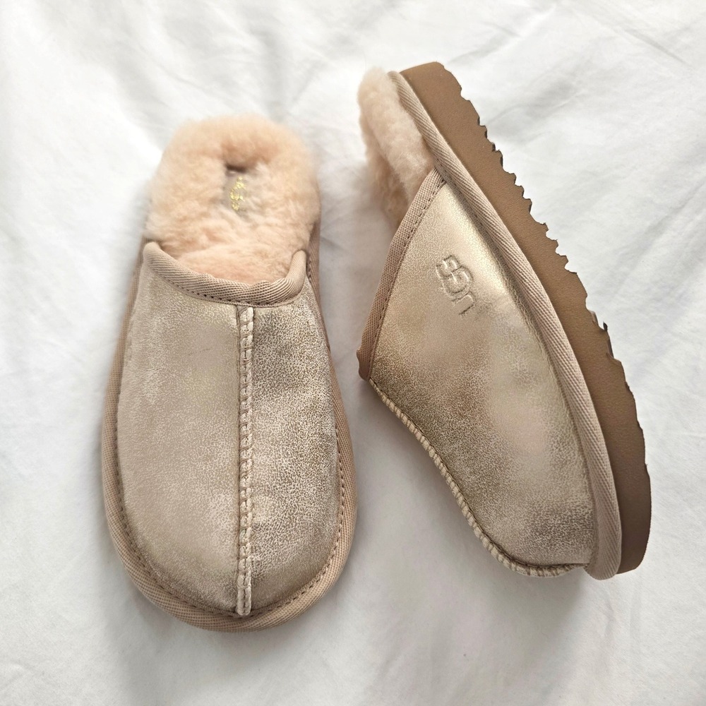 UGG Scuffette II Slipper Kids 13 Metallic Gold Shimmer Sheepskin 1139810K